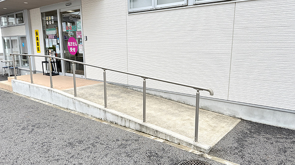 花・花薬局北本店のバリアフリー設備