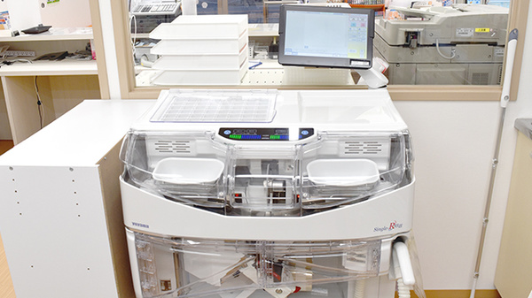 稲垣薬局　荻窪店の調剤器具