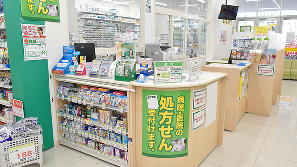 スギ薬局　葛飾白鳥店の受付/カウンター