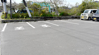 わか鮎薬局の駐車場