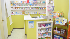 新代田調剤薬局の受付/カウンター