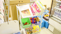 調剤薬局ツルハドラッグ大潟村店のキッズ用品