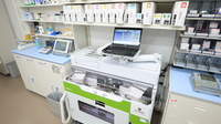 大賀薬局　拾六町店の調剤器具