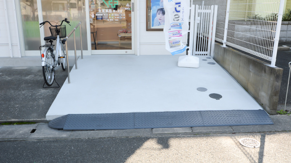 大賀薬局　南ケ丘店のバリアフリー設備