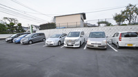 シナモン薬局の駐車場