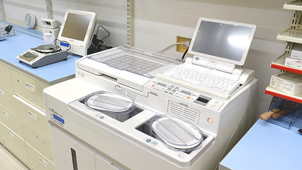 杏林堂薬局　アクロスプラザ厚原店の調剤器具