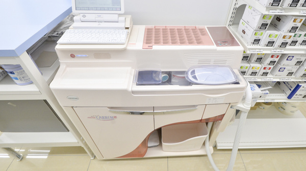 スギ薬局　松阪南店の調剤器具