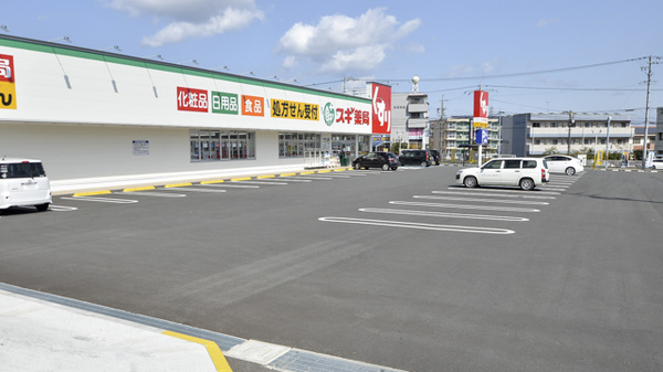 スギ薬局　松阪南店の駐車場