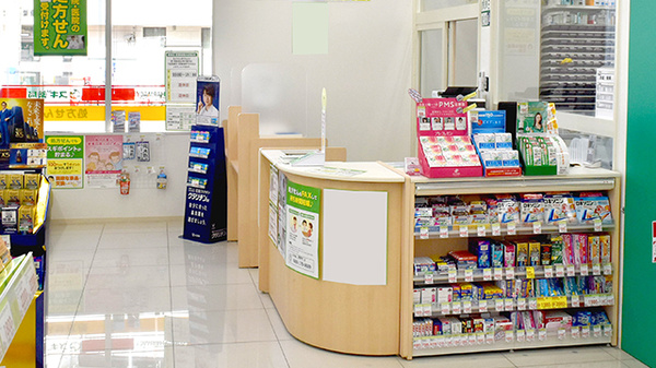 スギ薬局　恩多町店の受付/カウンター