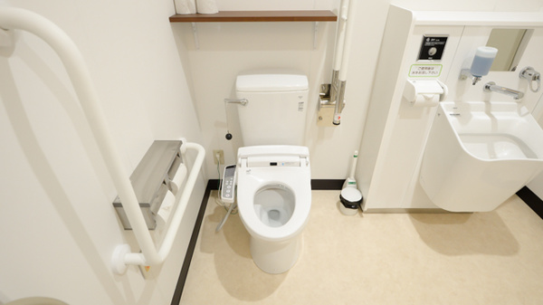 スギ薬局　下地店のお手洗い