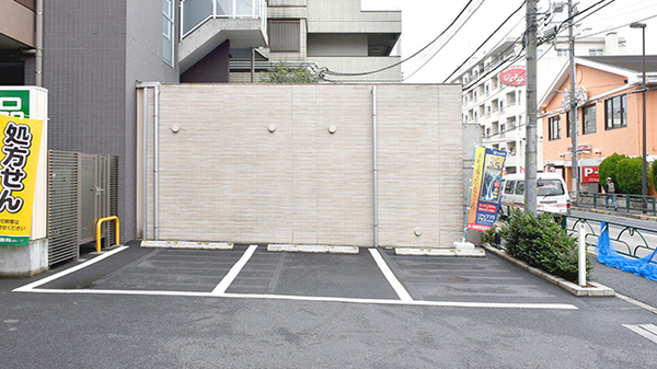 スギ薬局　杉並清水店の駐車場