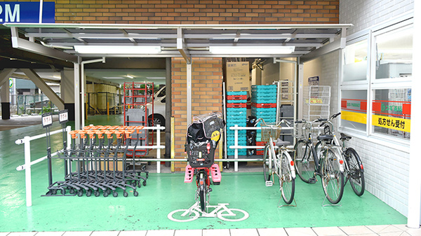 スギ薬局　西台店の駐輪場