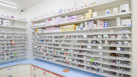 スギ薬局　南加木屋店の薬棚
