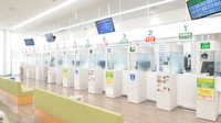 スギ薬局　名古屋大学病院店の受付/カウンター