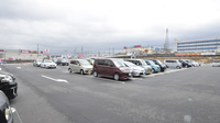 スギ薬局　名張店の駐車場