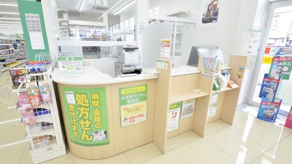 スギ薬局　岐阜城東店の受付/カウンター