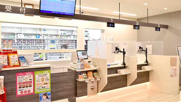 たんぽぽ薬局　尼崎店の受付/カウンター