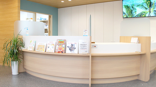 わかくさ薬局　二条店の受付/カウンター