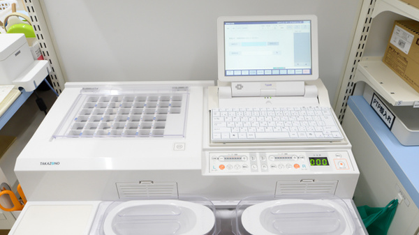 スギ薬局　永覚店の調剤器具