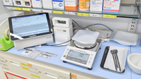 スギ薬局　野々市中央店の調剤器具