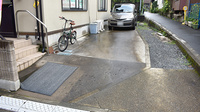 ベスト薬局の駐車場