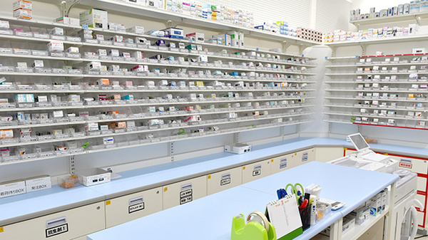 スギ薬局　江東橋南店の調剤室