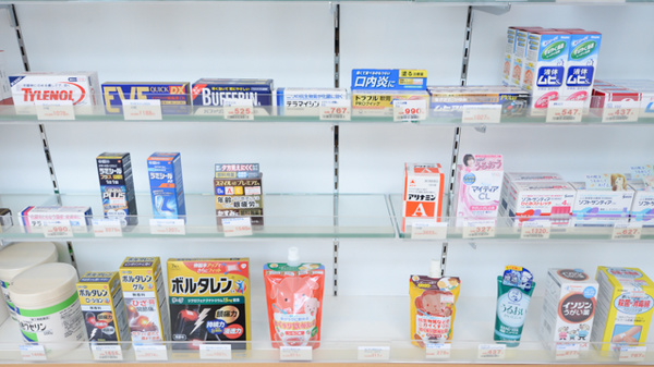 キリン堂薬局　桂病院前店の一般医薬品