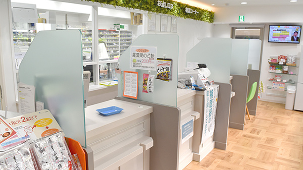 日生薬局　御成門2号店の受付/カウンター