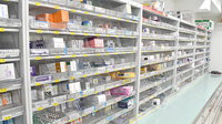 日生薬局　御成門2号店の薬棚