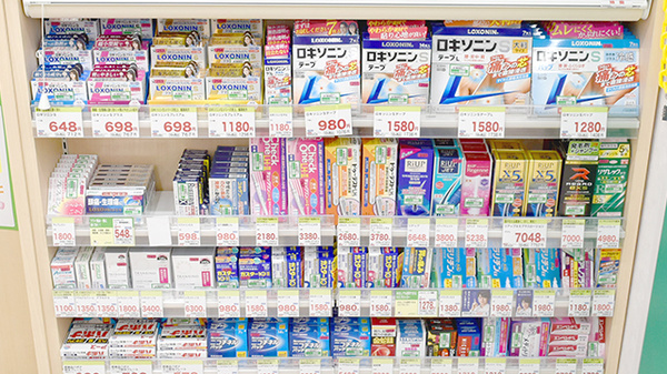 スギ薬局　西新小岩店の一般医薬品