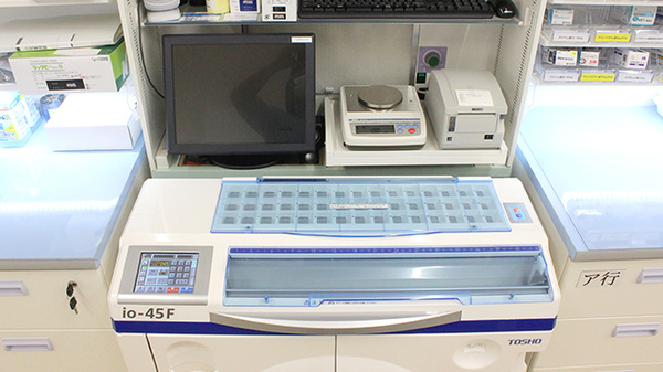 マルエ薬局　前橋西片貝店の調剤器具