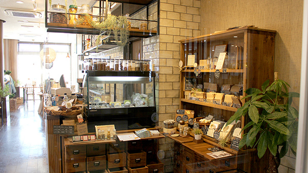 平成調剤薬局　本店の薬局カフェ