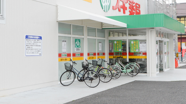 スギ薬局　松河戸店の駐輪場