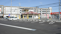 スギ薬局　岸和田小松里店の駐車場