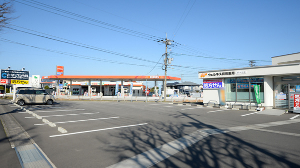 ウェルネス調剤薬局医大北店の駐車場