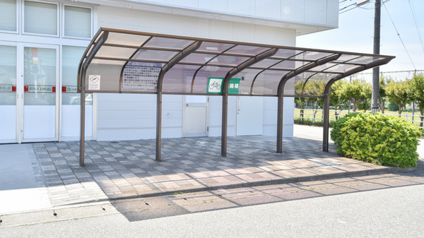 スギ薬局　小杉店の駐輪場
