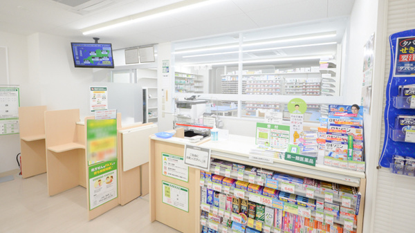 スギ薬局　桜本町店の受付/カウンター