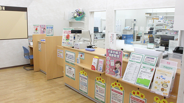 セキ薬局　新河岸店の受付/カウンター
