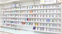 セキ薬局　新河岸店の薬棚