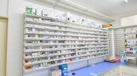 調剤薬局ツルハドラッグ北10条店の薬棚