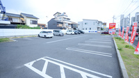 調剤薬局ツルハドラッグ又穂店の駐車場