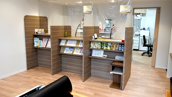 うさぎ調剤薬局　半田店の受付/カウンター