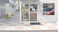 のだ東中央オレンジ薬局の入口