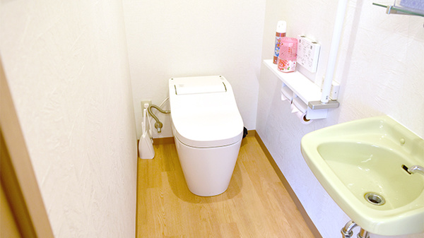 ツバサ薬局　桂駅東店のお手洗い