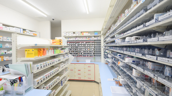 スギ薬局　大津中央店の調剤室