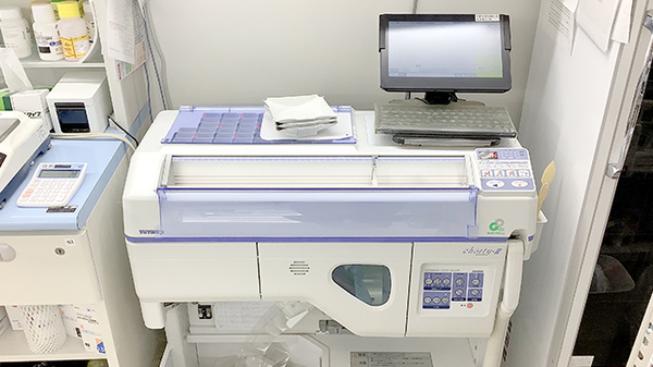 あけぼの薬局　成城学園前店の調剤器具
