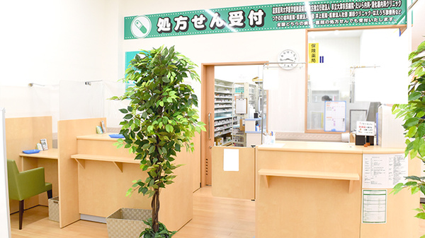 ユタカ薬局　大津月輪の受付/カウンター