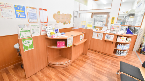 調剤薬局ツルハドラッグ仙台泉中央3丁目店の受付/カウンター