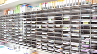 ポプラ薬局久米田店の薬棚