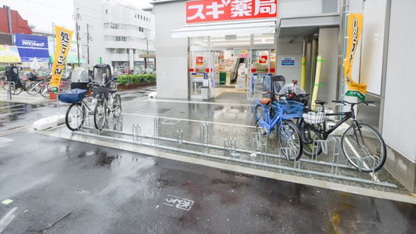 スギ薬局　昭和町北店の駐輪場